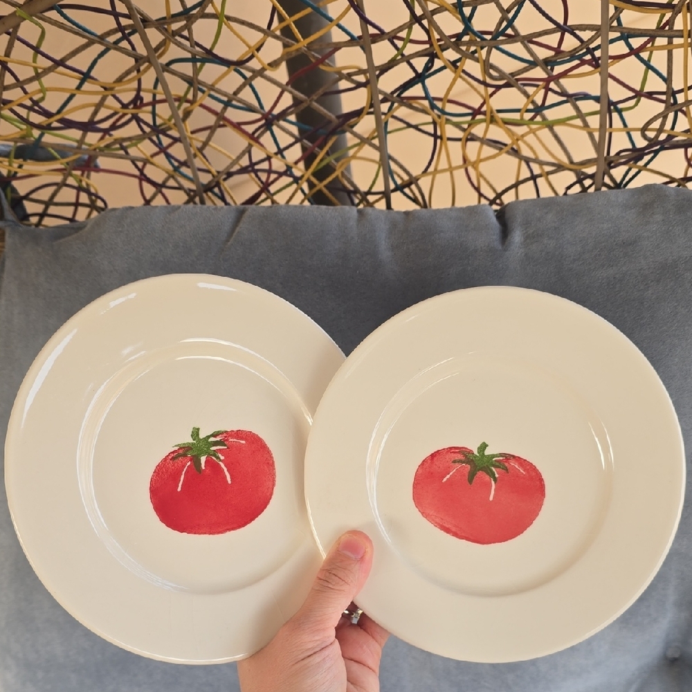 Tomato Design Dinner Plates